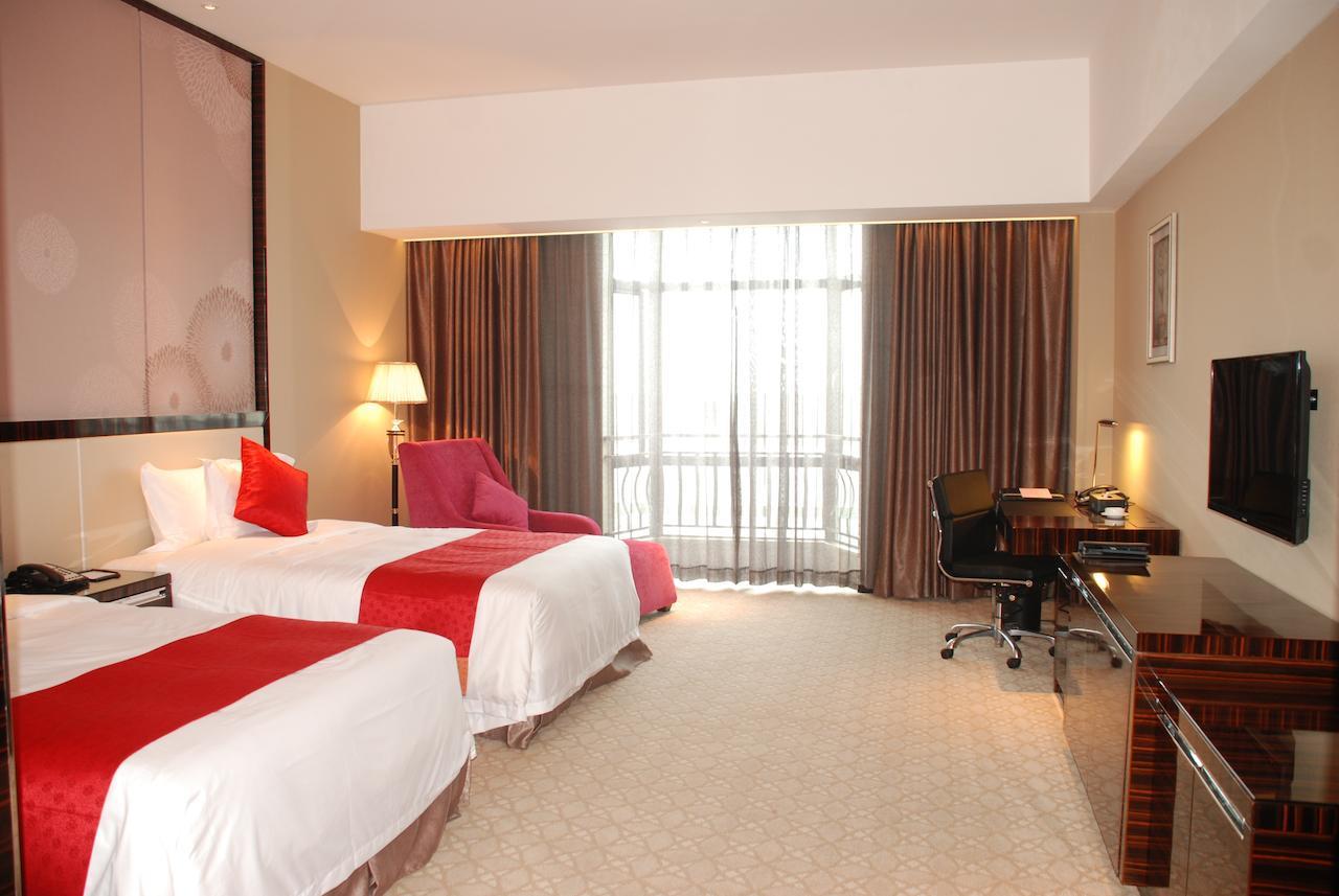 Ln Dongfang Hotel, Szehuj Szoba fotó