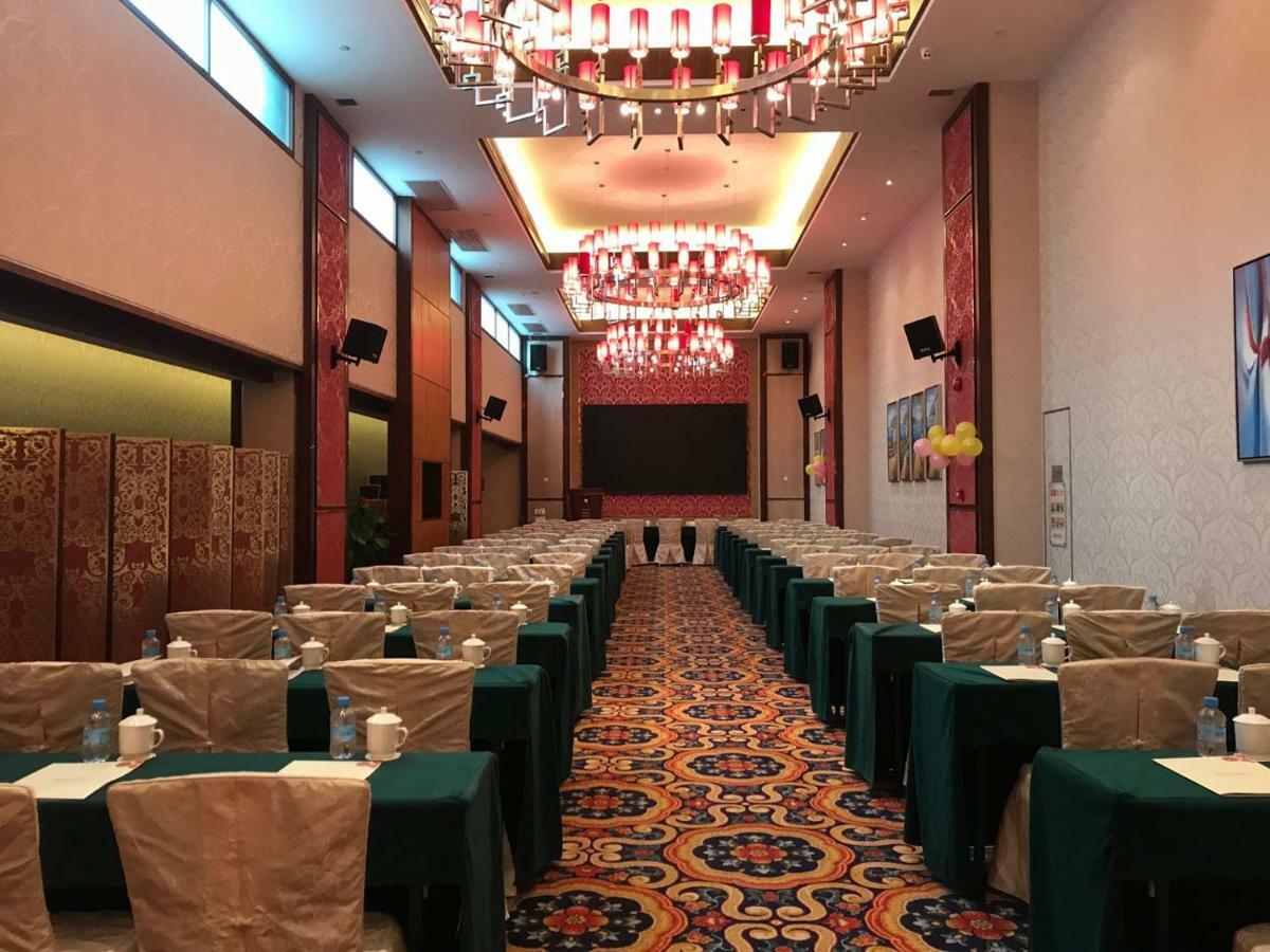 Ln Dongfang Hotel, Szehuj Kültér fotó